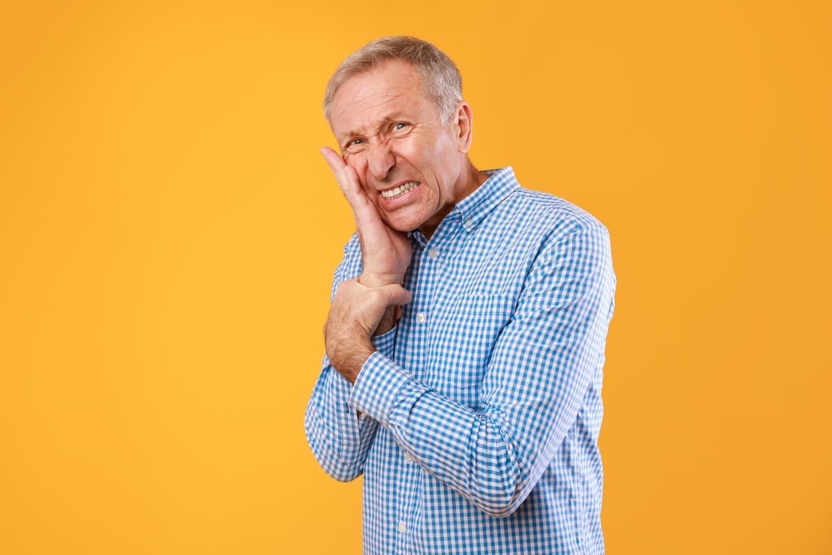 Tooth Extraction in India Hook